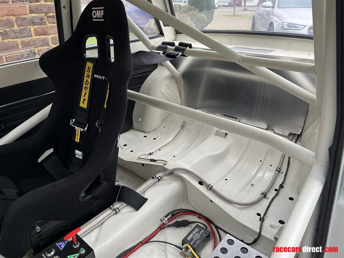 1965-lotus-cortina-fia-race-car