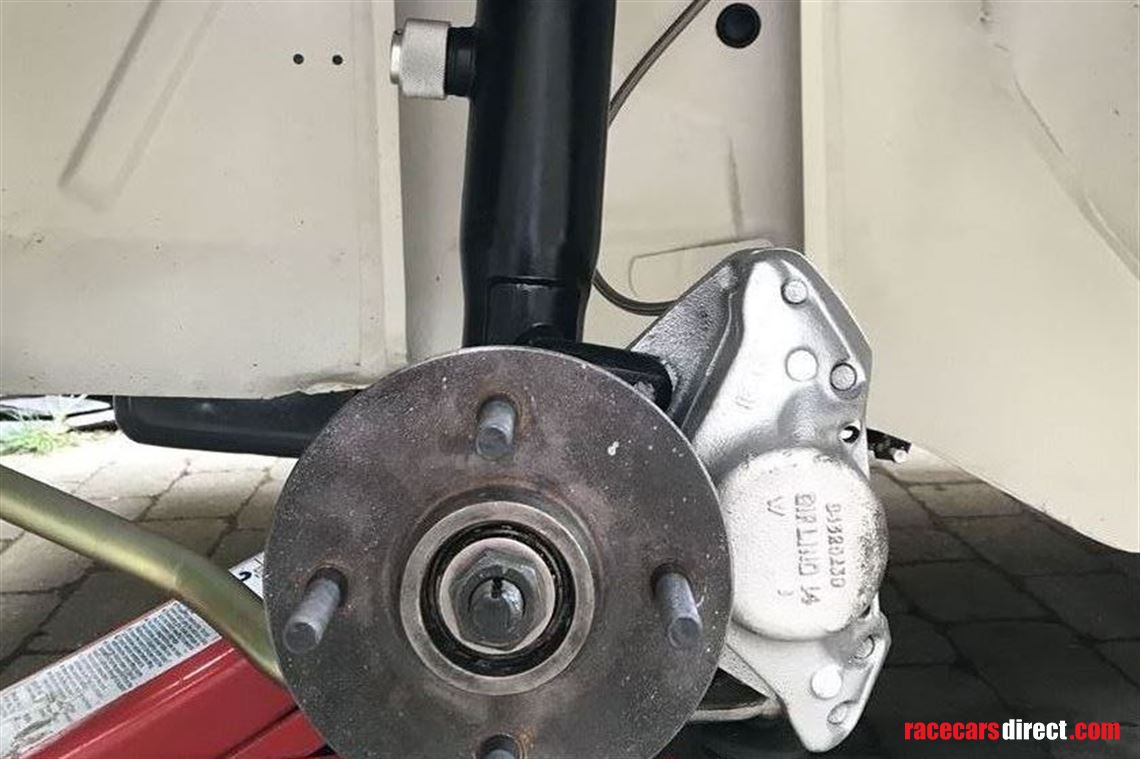 1965-lotus-cortina-fia-race-car