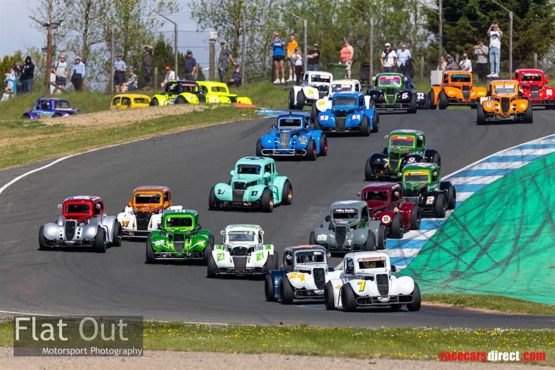 Racecarsdirect.com - Scottish legends complete package