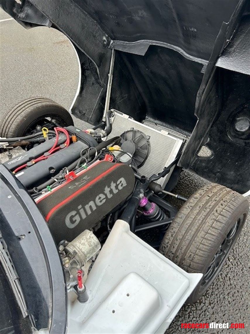 ginetta-jnr-and-trailer