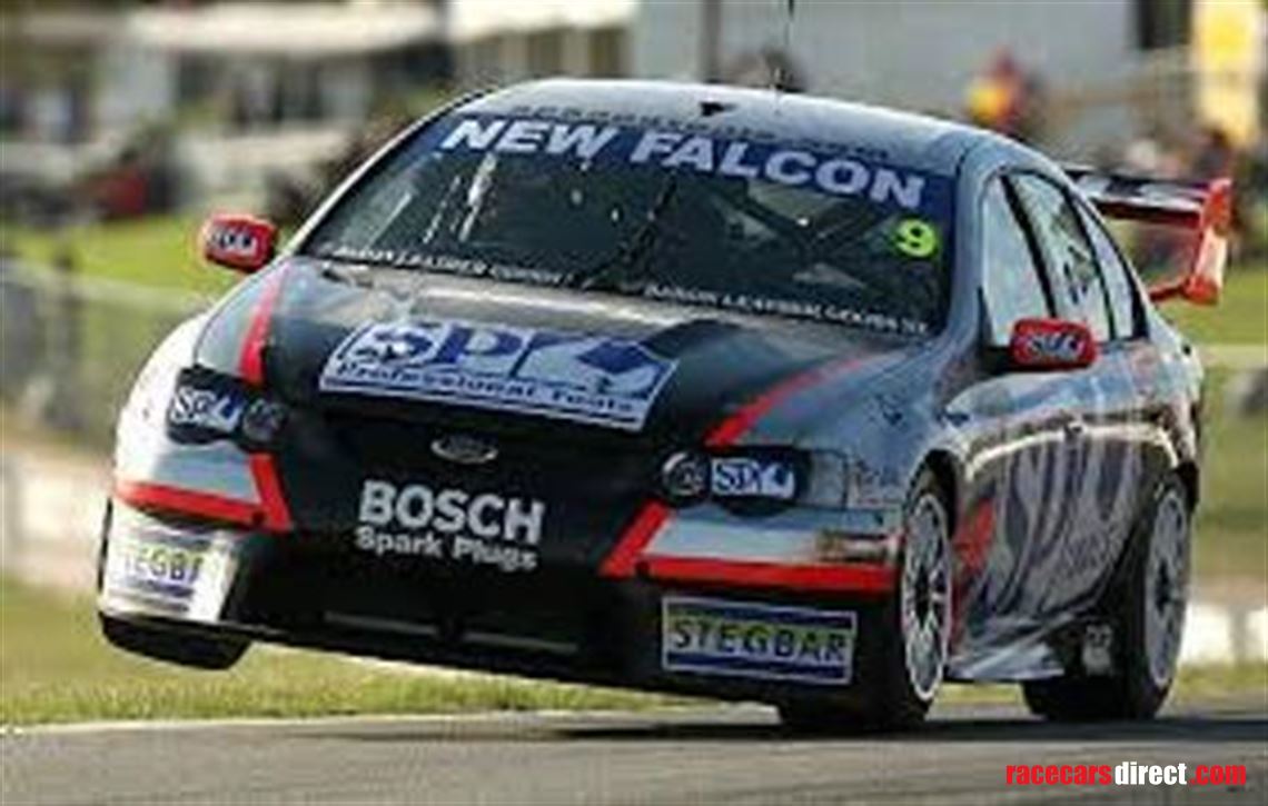 v8-supercar-x-scott-mclaughlin-shane-van-gisb