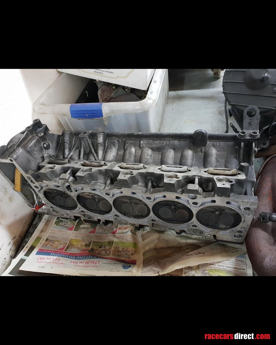 gallardor8-cylinder-heads-pair