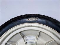 bmw-m1-complete-spare-wheel