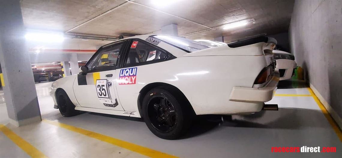 opel-manta-b-20e-1979---historic-race-car