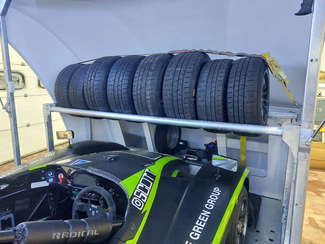 radical-sr1-christmas-package-deal-everything