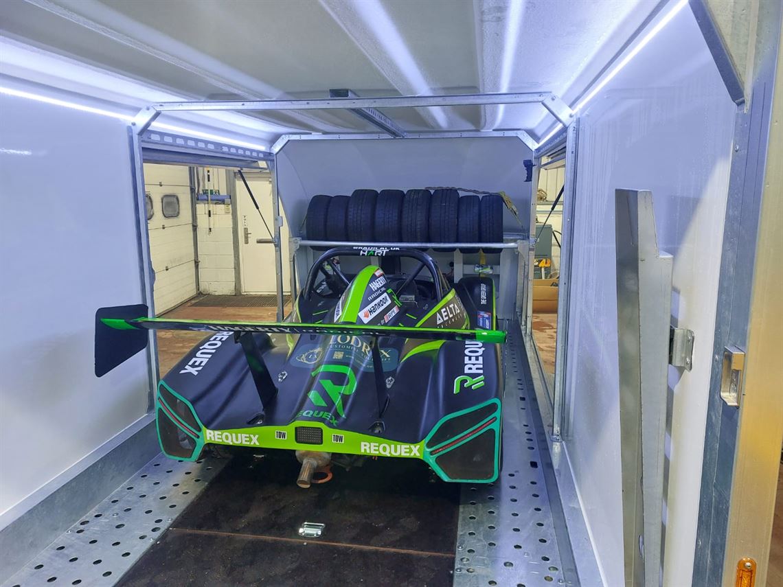 radical-sr1-christmas-package-deal-everything