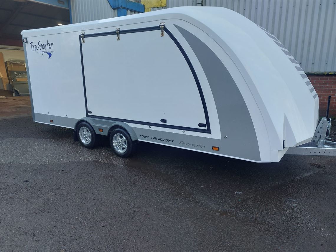 radical-sr1-christmas-package-deal-everything