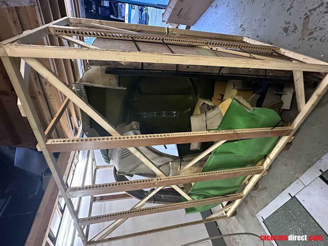 lotus-gt3-wide-body-racing-car-moulding-panel