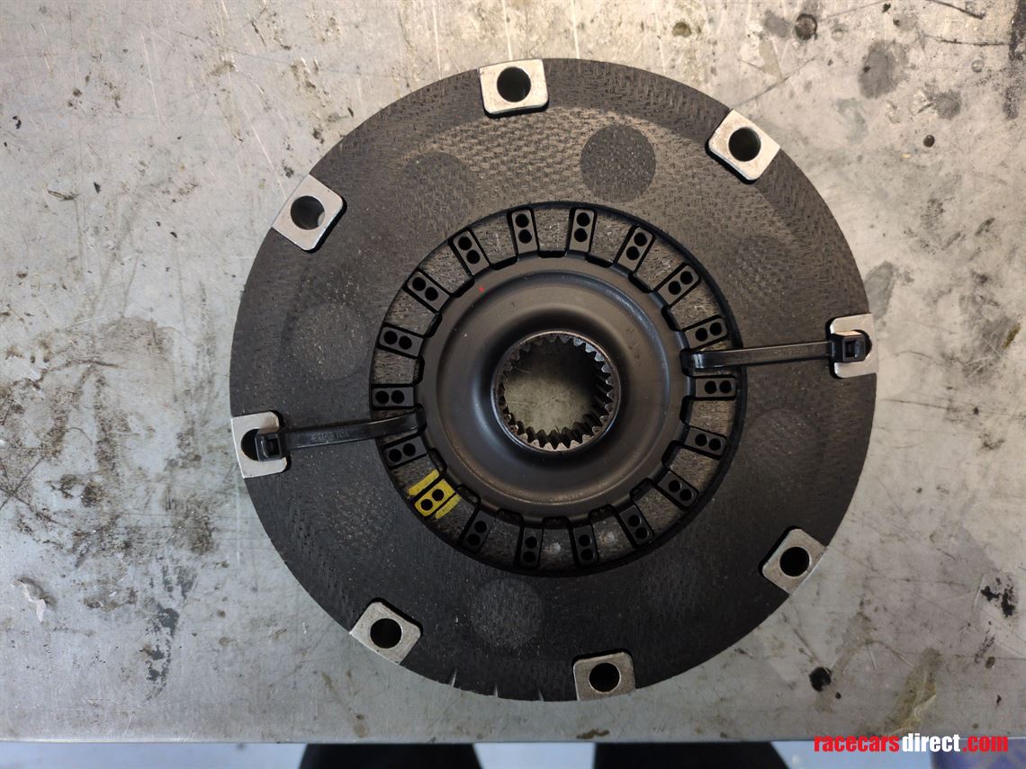 gp2-carbon-clutch