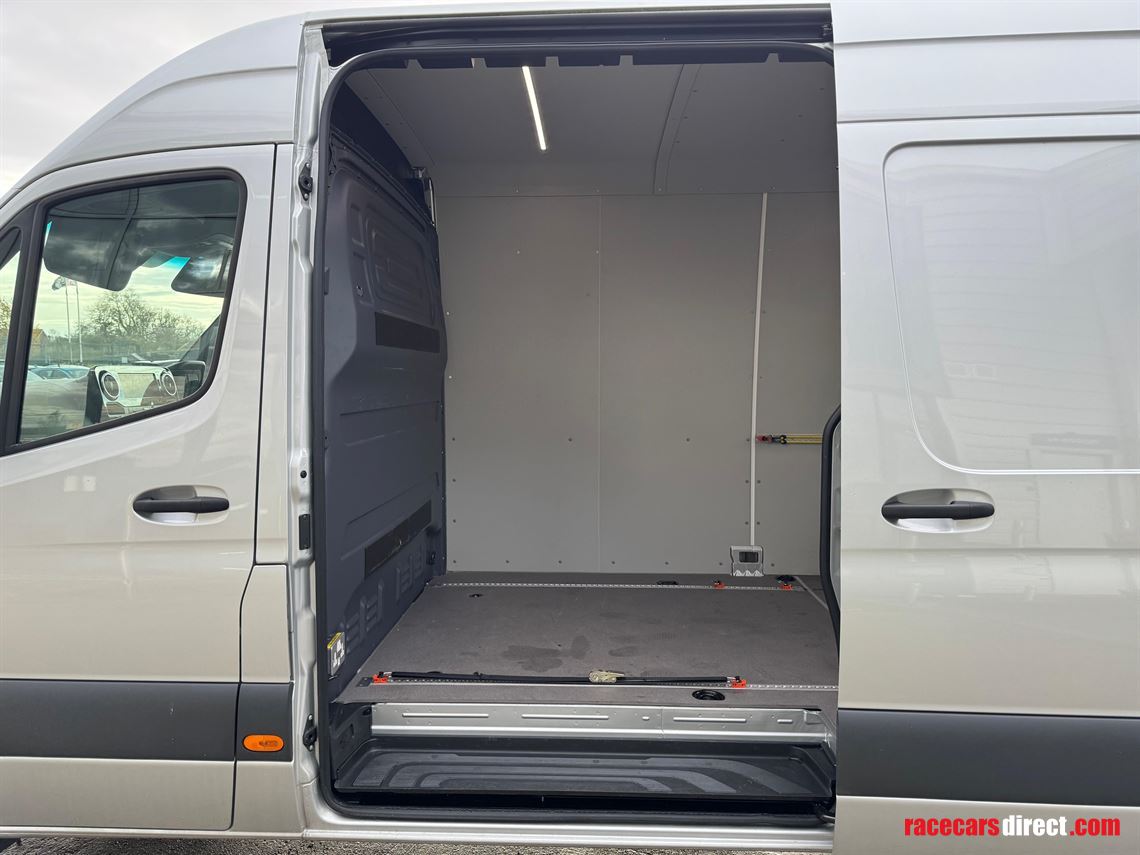 2024-mercedes-benz-sprinter-317-premium-l3-h2
