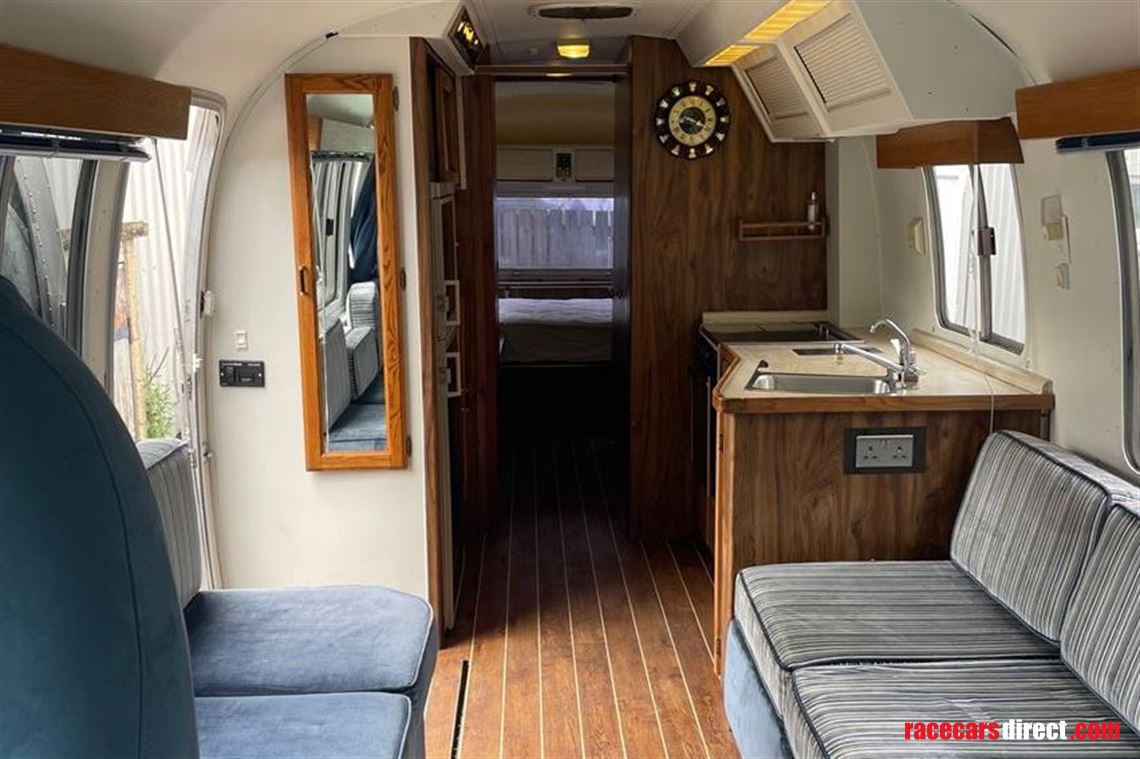 airstream-310-rv-1983