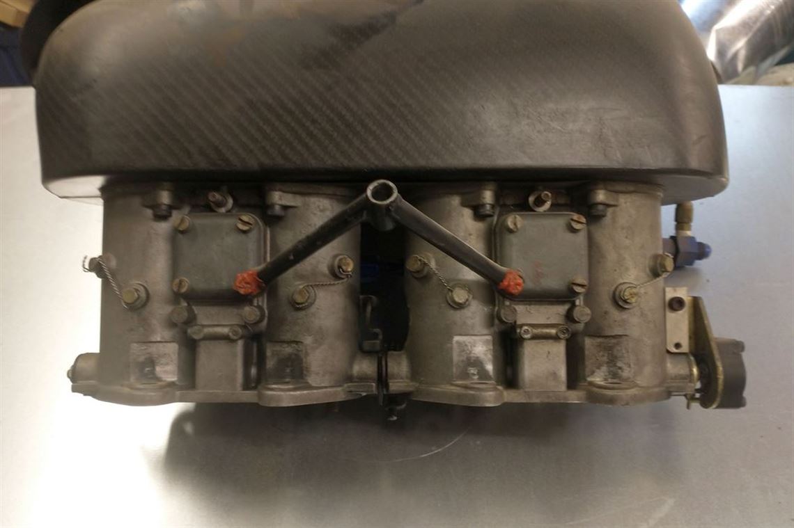 a-pair-of-weber-dco2sp-carburettors