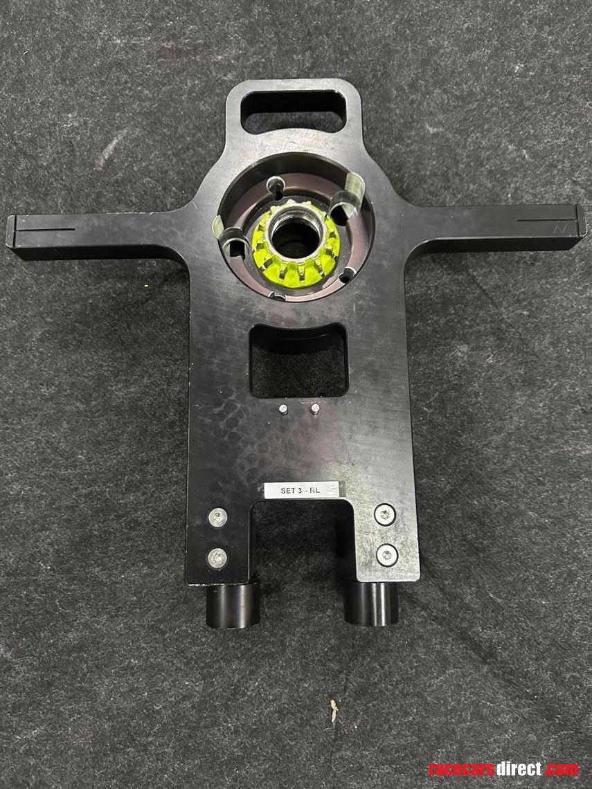 setup-kit-with-flight-case-for-amg-gt3gt4