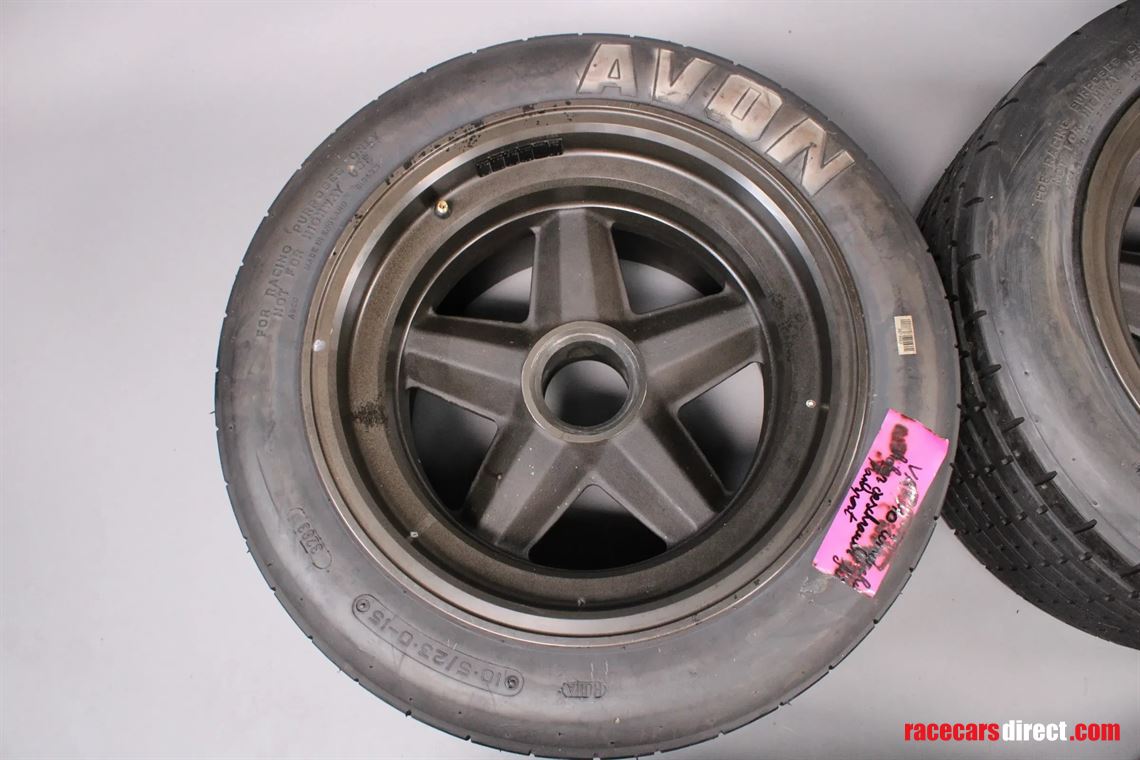 porsche-91710-15-inch-wheel-set-magnesium-rim