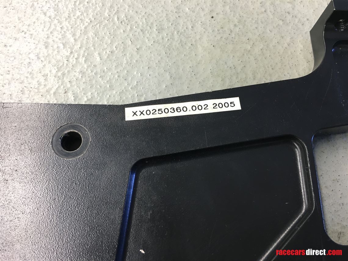 corvette-c6-r-engine-front-plate