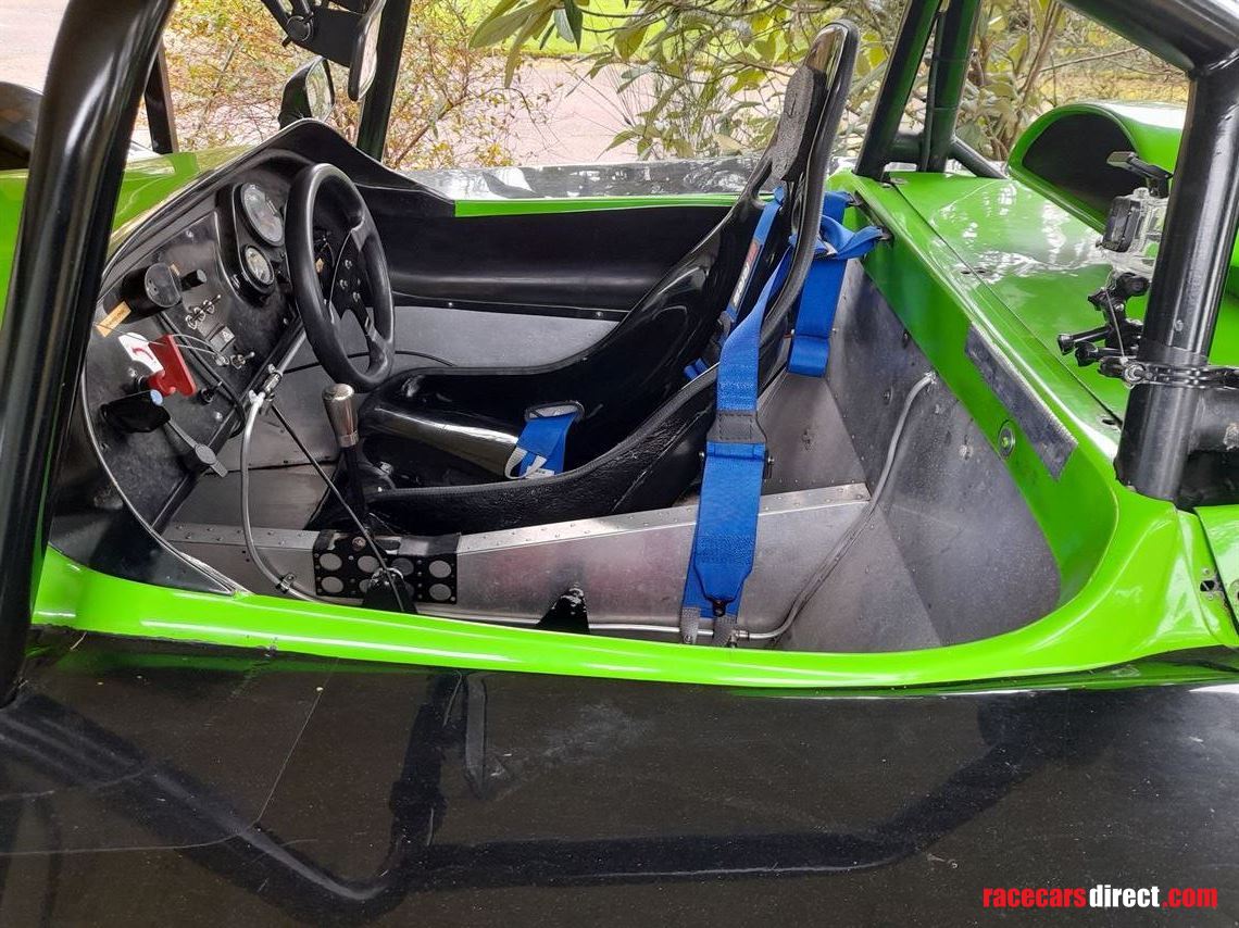 westfield-xtr2-race-car-rolling-chassis