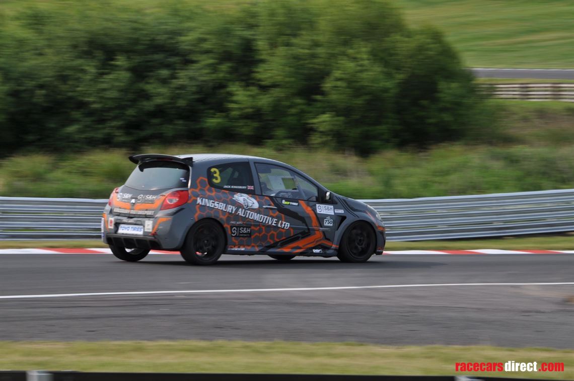 750mc-clio-sport-championship-car
