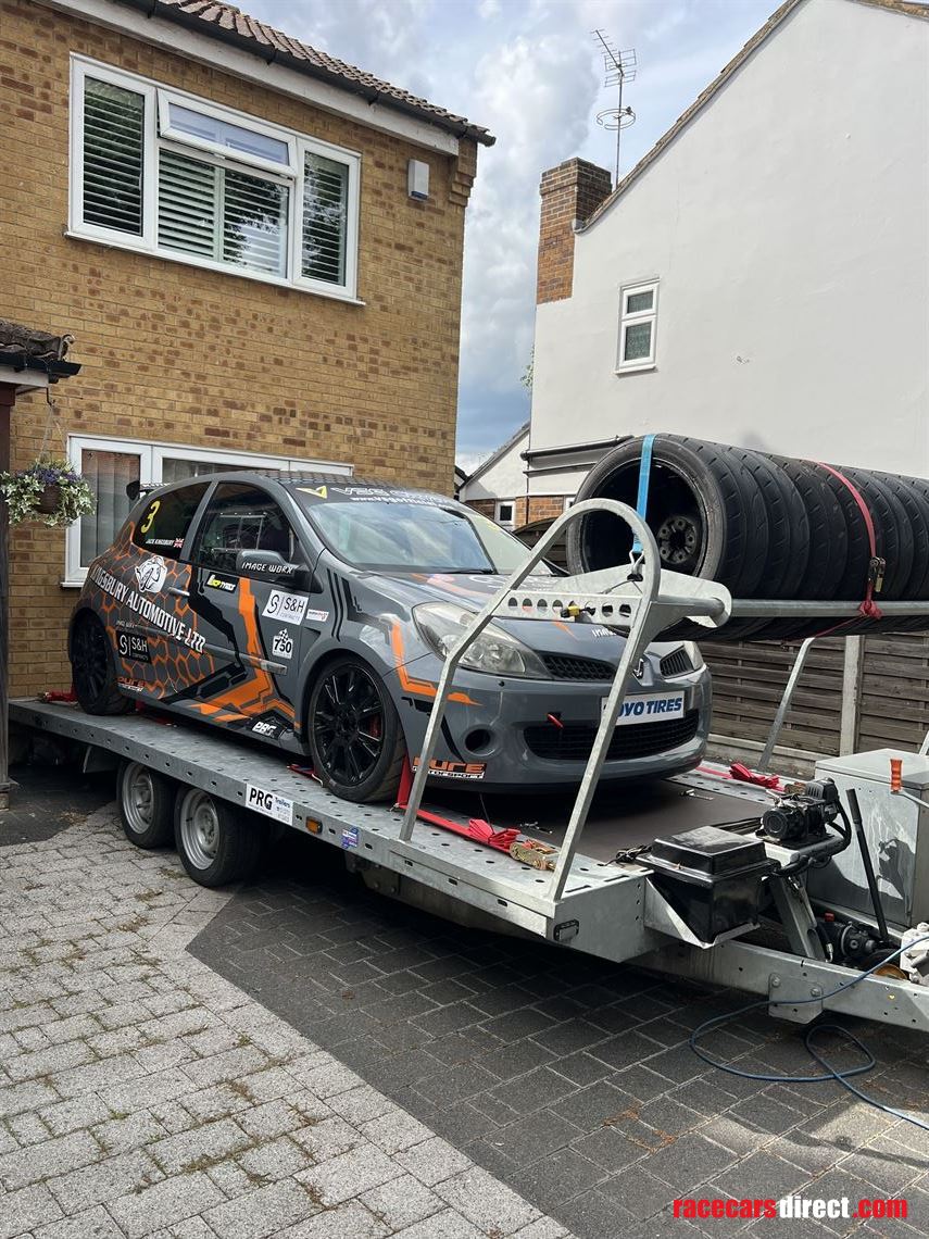 750mc-clio-sport-championship-car