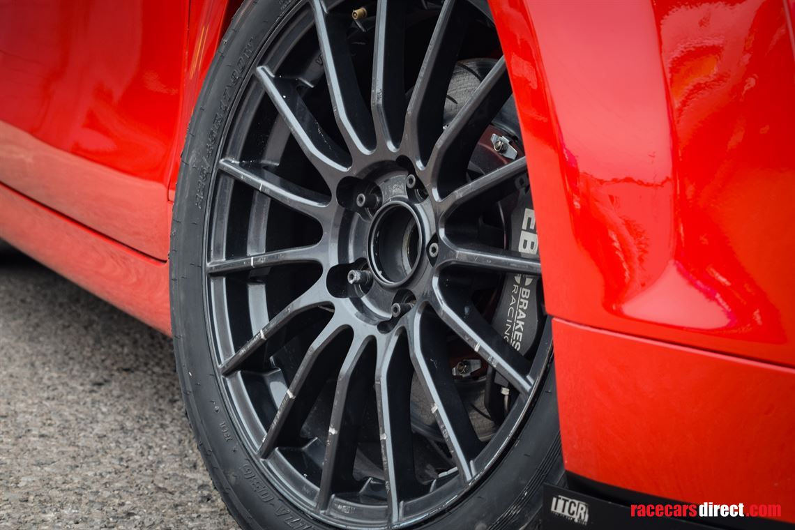 audi-tt-ttcr-race-winning-car