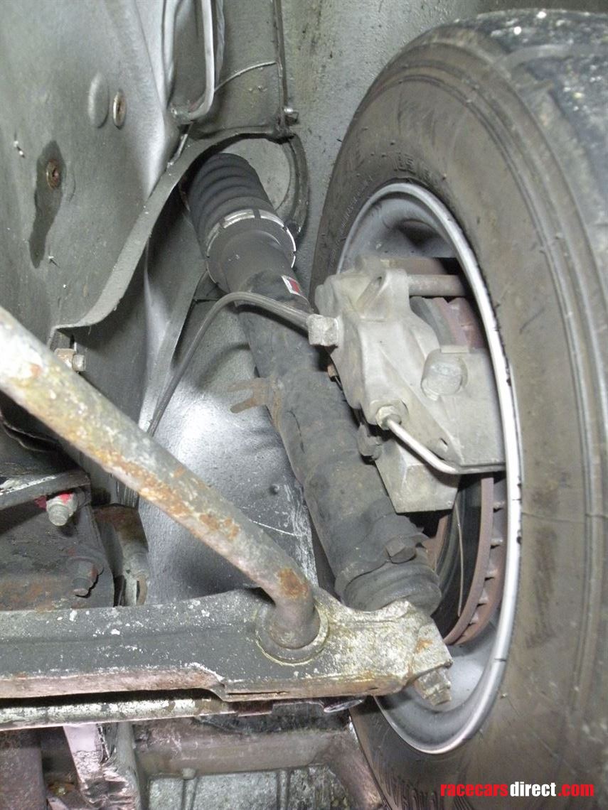 1961-ford-anglia-105e-period-race-car