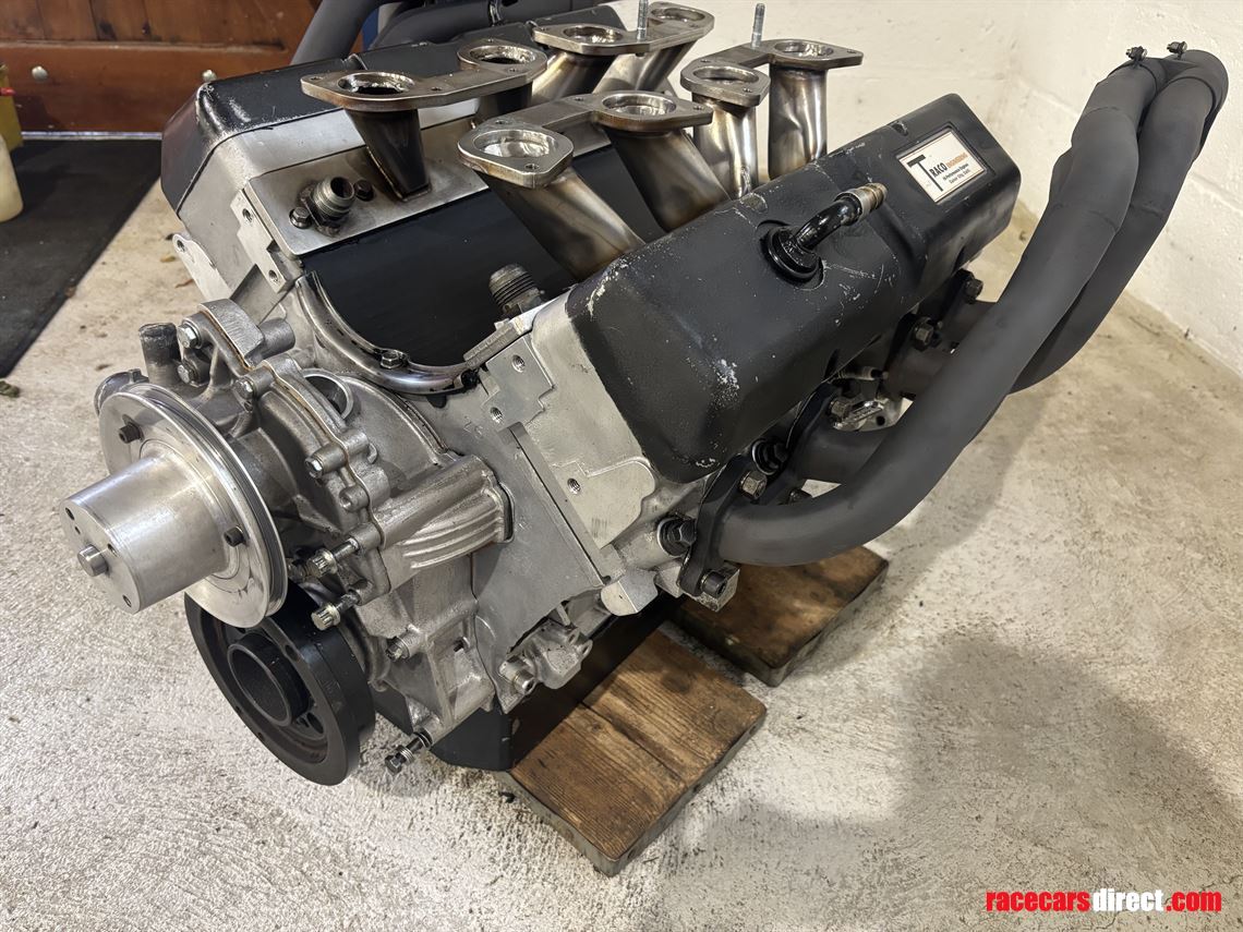 rover-oldsmobile-v8-race-engine