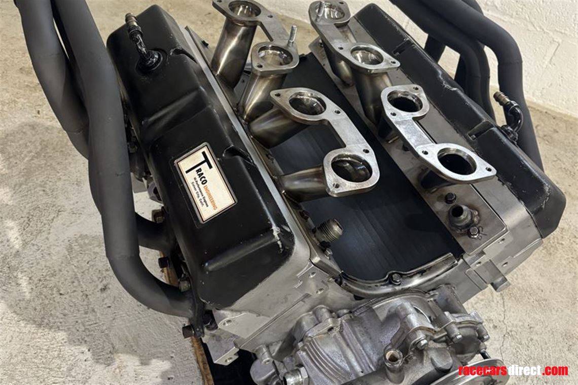 rover-oldsmobile-v8-race-engine