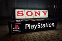 playstation-sony-neon-illuminated-signs