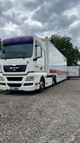 man-tgx18440-and-miele-race-trailer