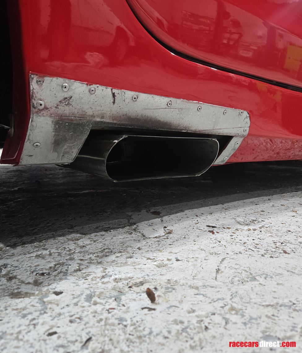 2009-holden-hsv-race-car-ex-supercar-series