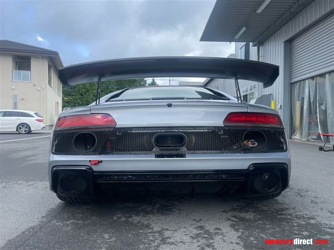 2018-audi-r8-lms-gt4-evo