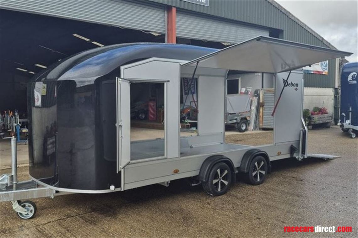 debon-c1000-enclosed-car-trailer-twin-axle-35
