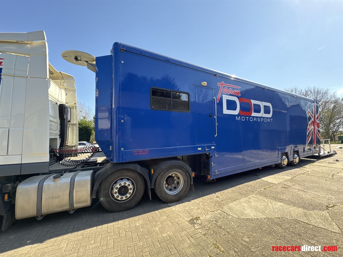 2008-daf-xf-105460---race-team-four-car-trans