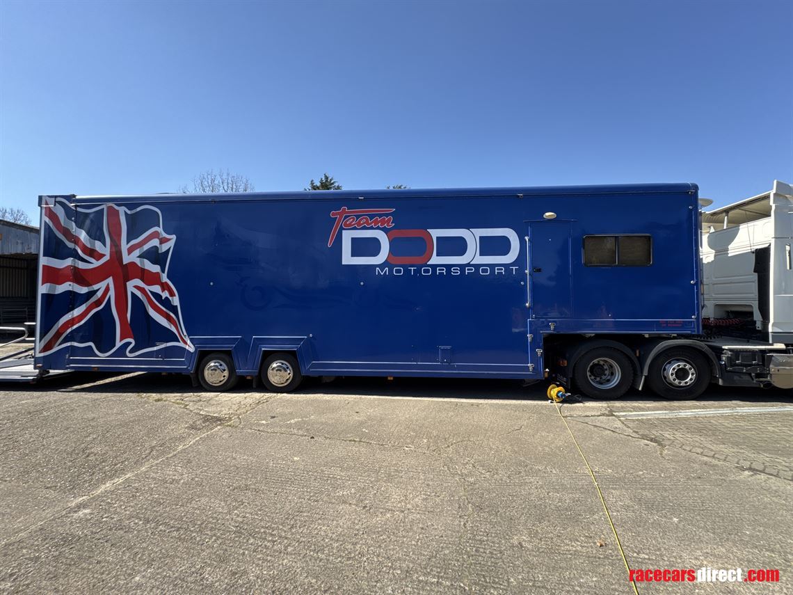 2008-daf-xf-105460---race-team-four-car-trans