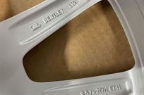 bentley-continental-gt-alloy-wheels-with-wint