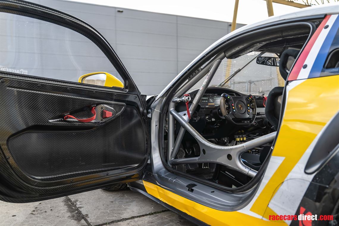 porsche-992-gt3-cup-2022