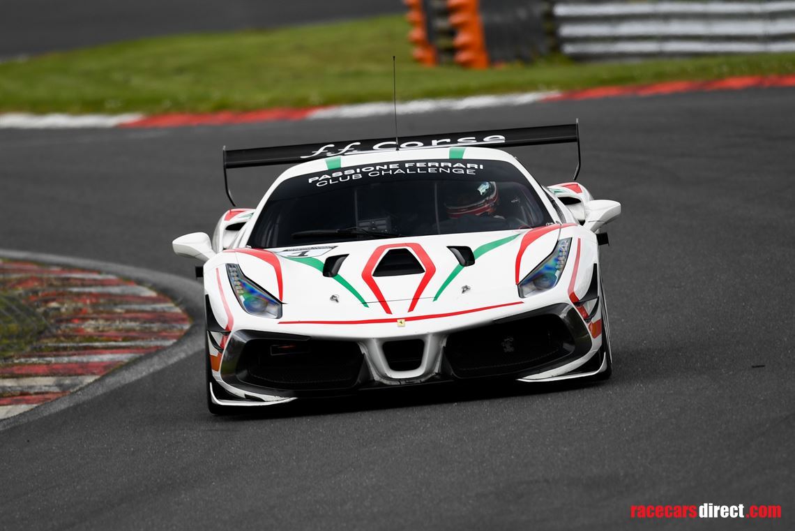 2017-ferrari-challenge-488-evo