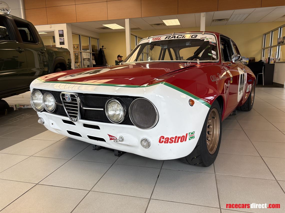 alfa-romeo-gtam-replica