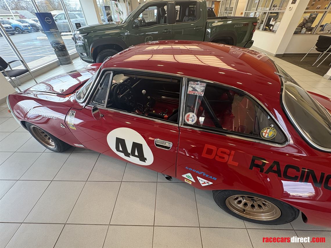 alfa-romeo-gtam-replica