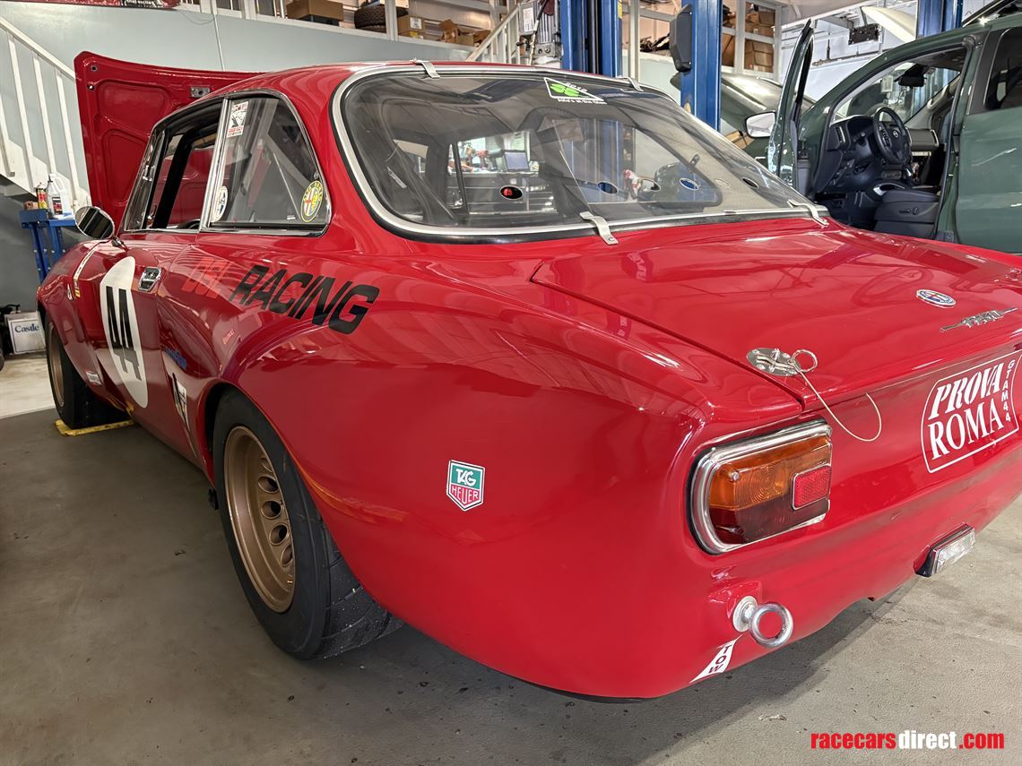 alfa-romeo-gtam-replica