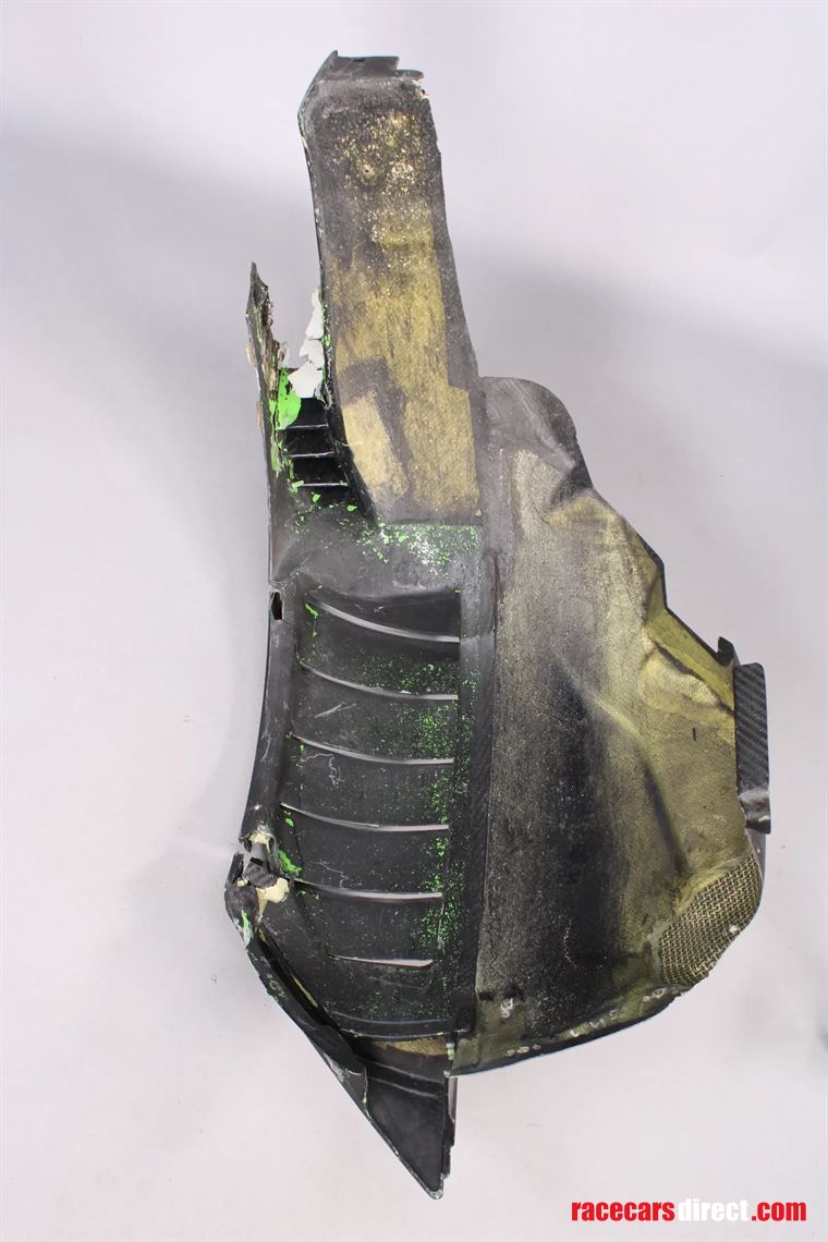 ferrari-488-gt3-wheel-arch-liners-front