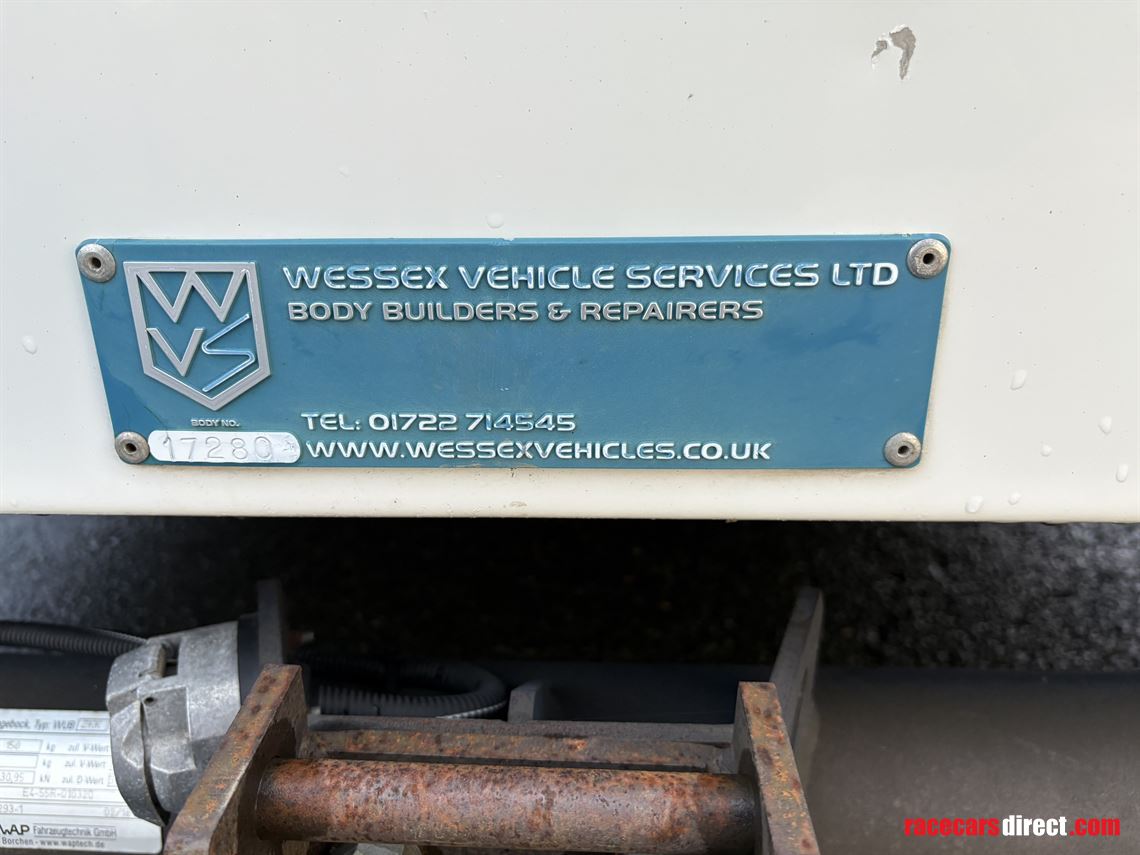 leyland-dad-lf230-race-transporter---box-lorr