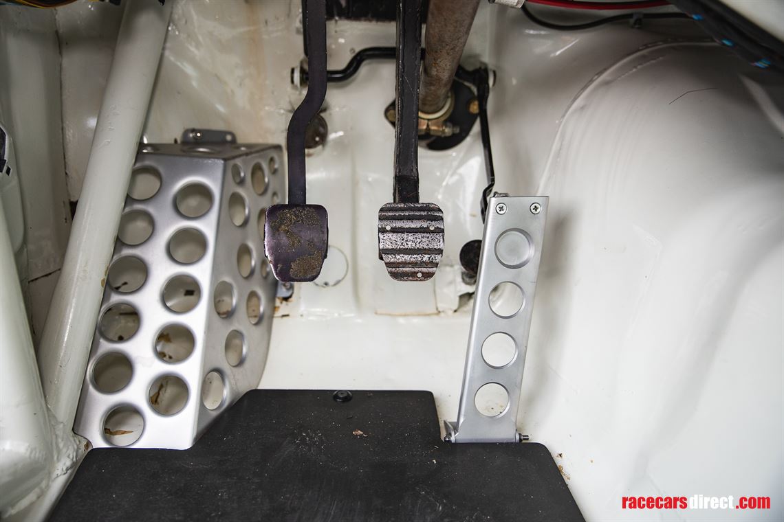 bmw-e30-m3-dtm---ex-team-bigazzi