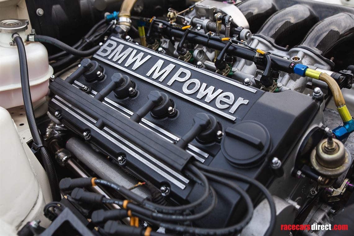 bmw-e30-m3-dtm---ex-team-bigazzi