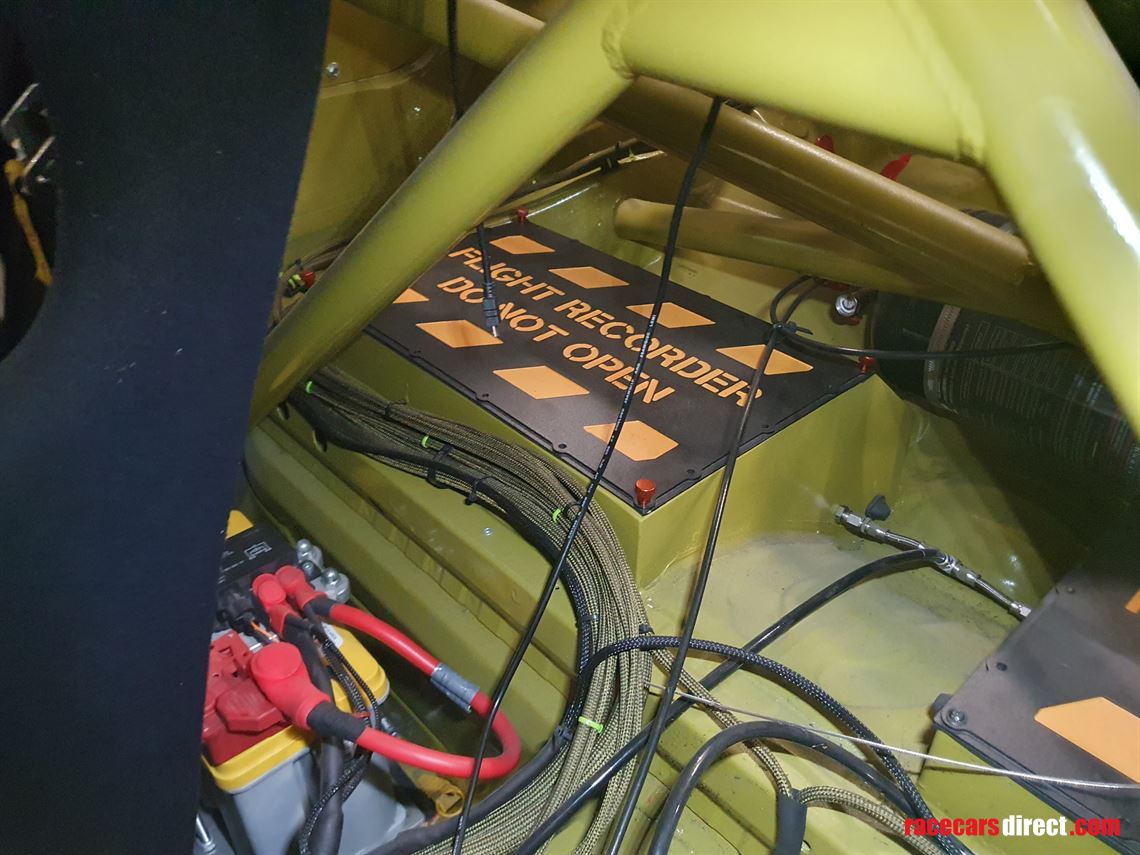 Racecarsdirect.com - BMW e82 5.4 V8 AMG 400 Bhp / 555 Nm