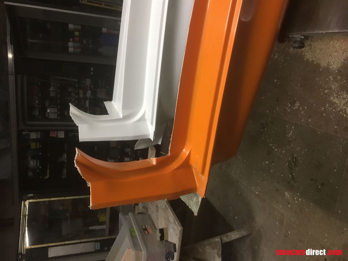 lotus-s1-motorsport-moulding-panels