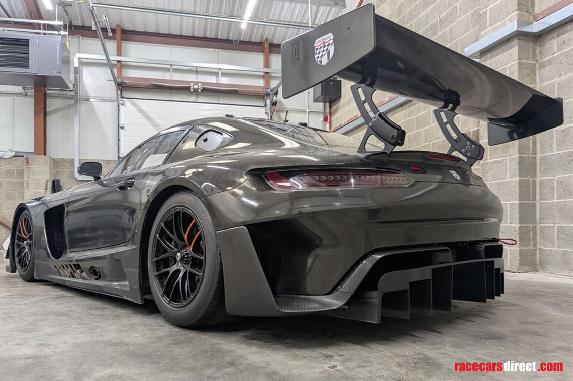mercedes-benz-amg-gt3-evo