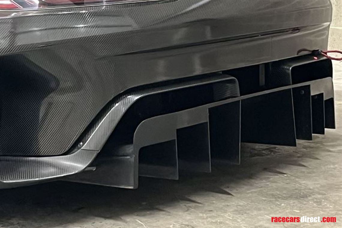 mercedes-benz-amg-gt3-evo