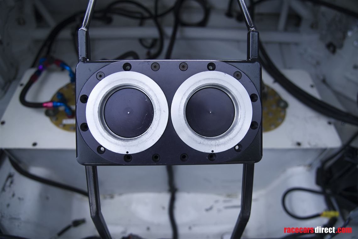 2012-ford-mustang-boss-302r1-multimatic-motor