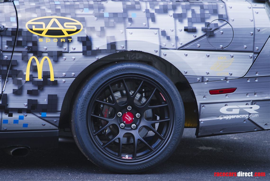 2012-ford-mustang-boss-302r1-multimatic-motor