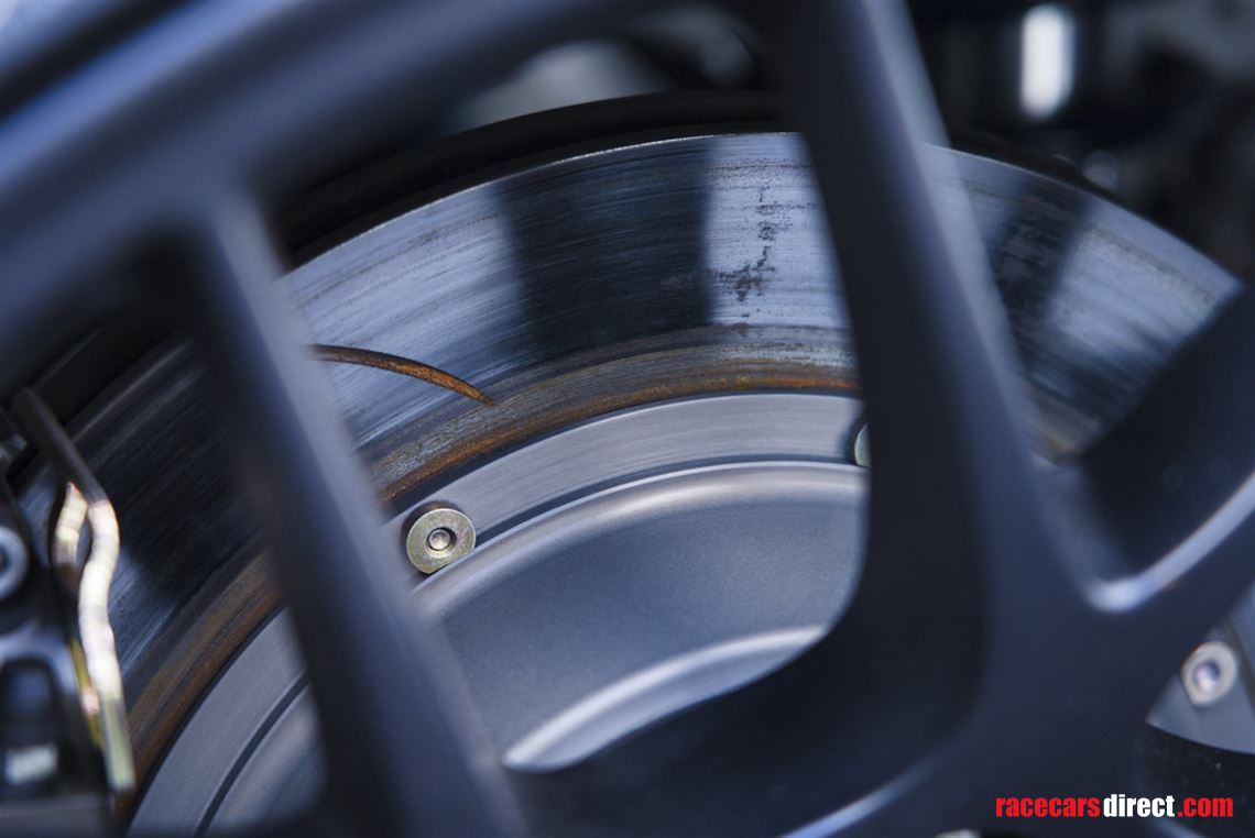 2012-ford-mustang-boss-302r1-multimatic-motor